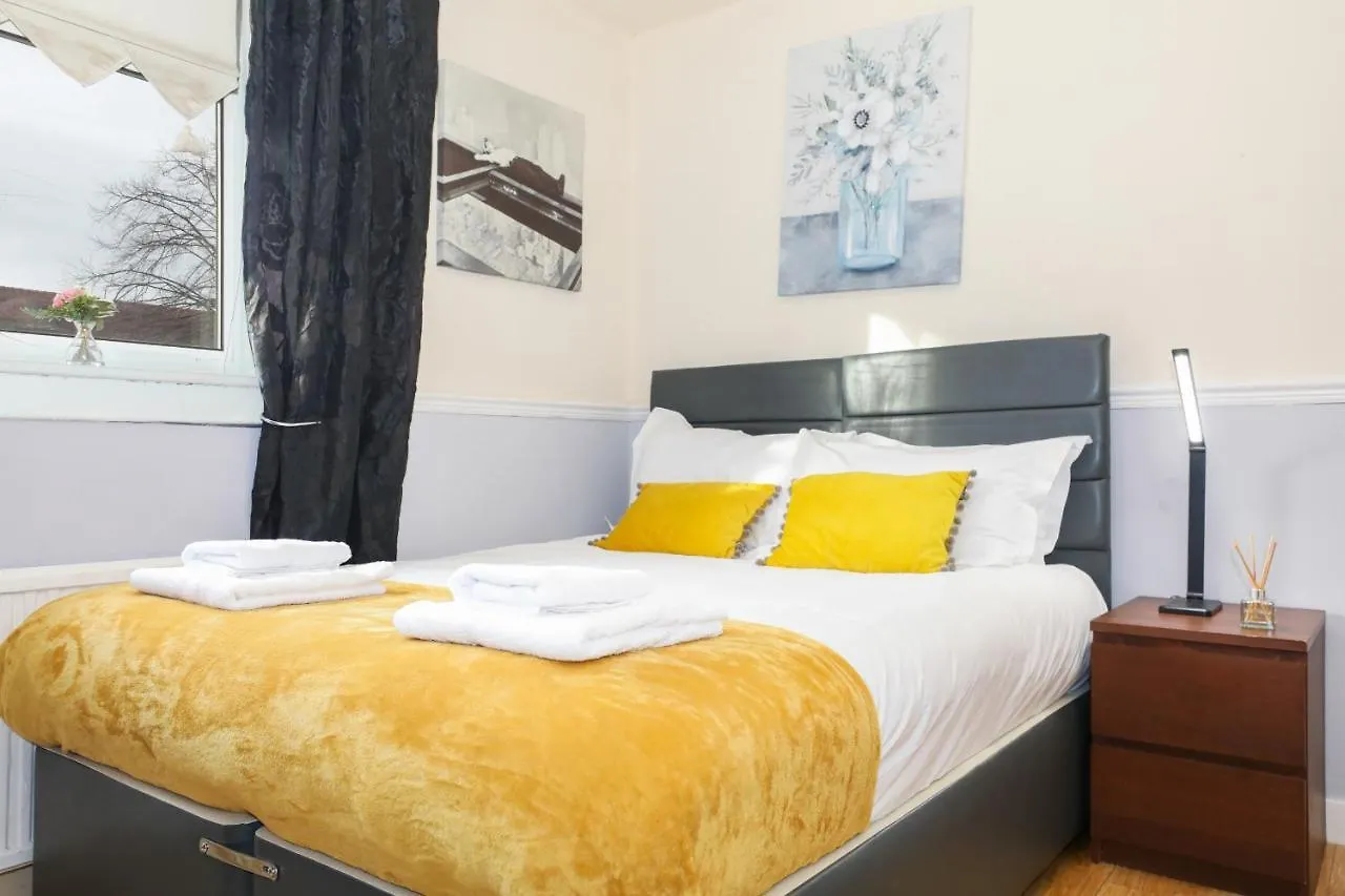 Beautiful 4 Bedroom Cottage - Free Parking Edinburgh Prázdninový dům
