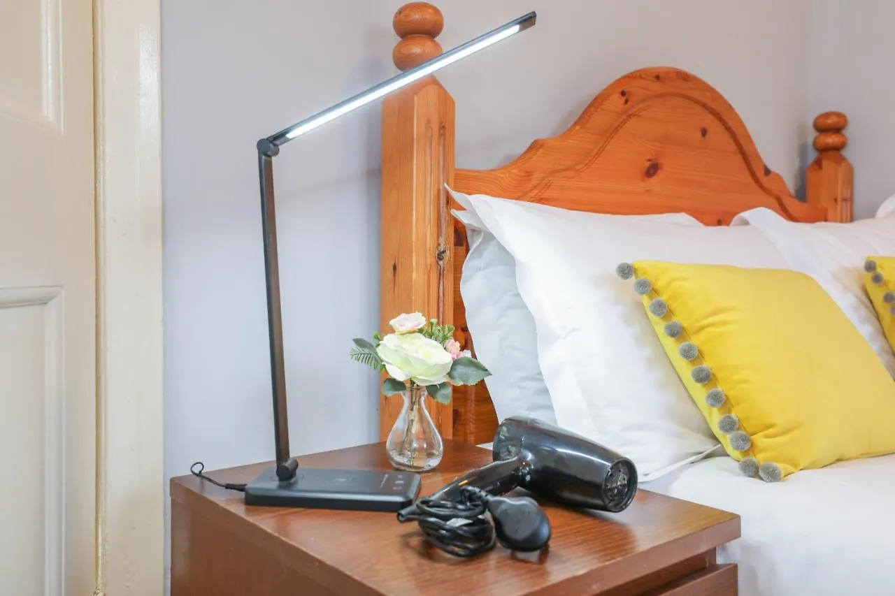 Prázdninový dům Beautiful 4 Bedroom Cottage - Free Parking Edinburgh